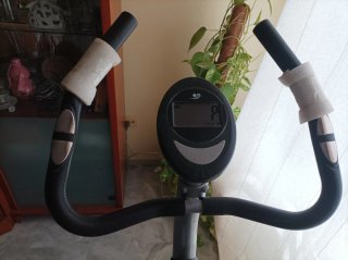 Bicicleta estática Hipercor