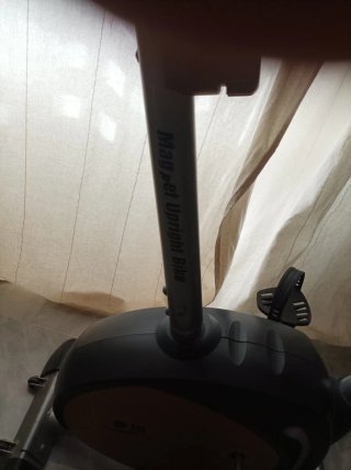 Bicicleta estática Hipercor
