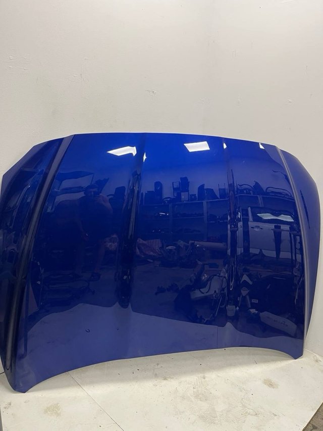 Capó Jaguar F-PACE Azul