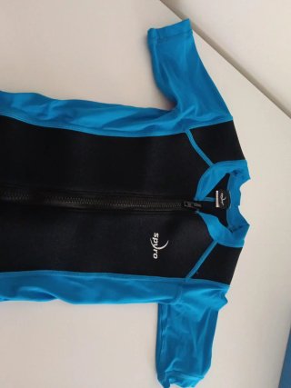 Neopreno Infantil Spyro Talla 6