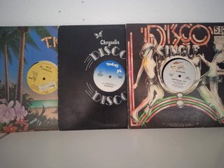 700 Vinilos