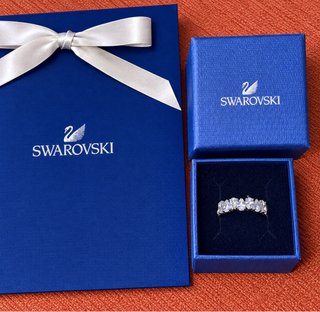 Anillo Swarovski Talla 58 española 18