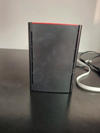 NAS Buffalo L5229D con 2 Discos de 3TB