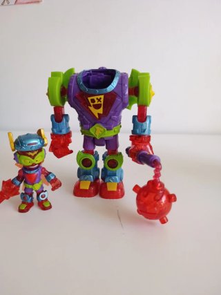 Figuras SuperZings Robot
