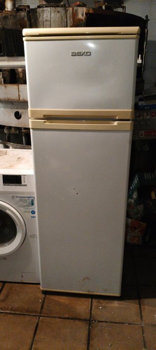 Frigorífico Beko de dos puertas