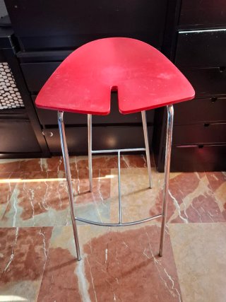 Taburete Alto Rojo