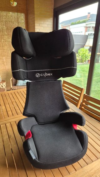 Silla de coche infantil Cybex con respaldo