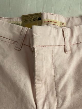Pantalón Chino Rosa Levi's Talla 25