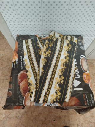 Pantalones con cadenas talla s marca mohito