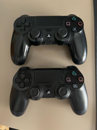 Consola PlayStation 4 (PS4) Negra