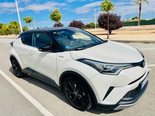 Toyota C-HR 1.8 125H Dynamic Plus