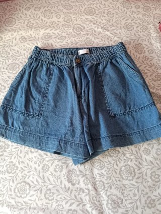 Pantalón corto vaquero azul