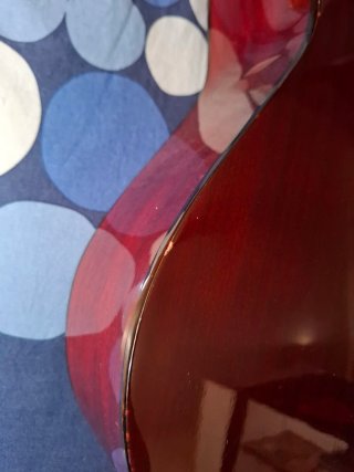Guitarra Acústica con accesorios