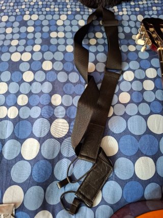 Guitarra Acústica con accesorios