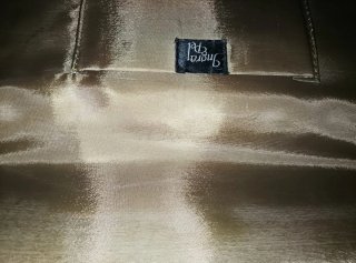 Bolso de lujo con pedrería