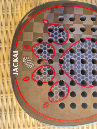 Pala Padel Kelme Jackal + Paletero