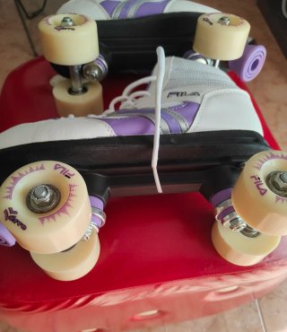 Patines de 4 Ruedas marca Fila - talla 41