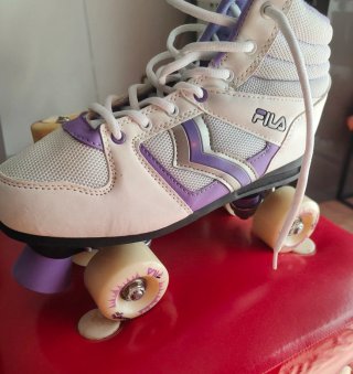 Patines de 4 Ruedas marca Fila - talla 41