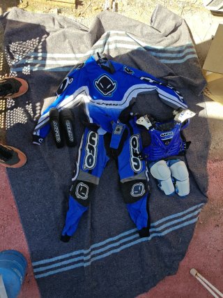 Conjunto Motocross UFO Azul talla 10-11 XS