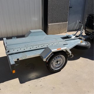 Alquiler remolque moto