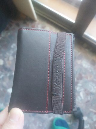 Cartera de Piel (marca Jaguar)