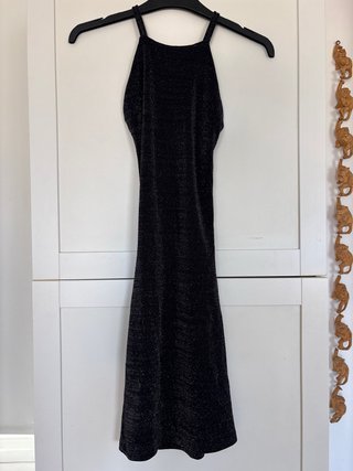 Vestido negro tirantes finos con brillo