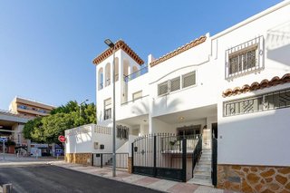 Chalet en venta en El Puerto en Roquetas de Mar