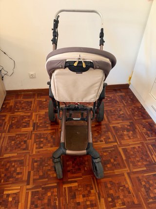 Carrito de bebé Jané Capazo y silla de paseo.