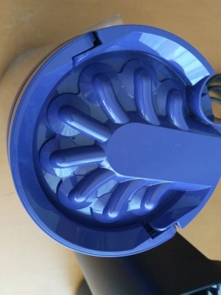 Cubos, ciclón, rampa robot Dyson spot +scrub Ai