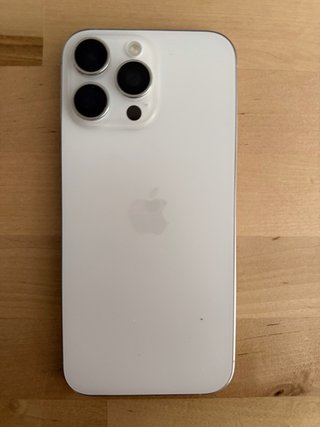 iPhone 16 Pro Max Branco
