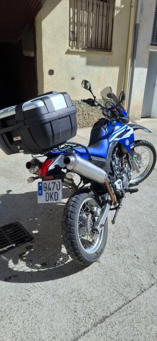 Yamaha XT 660R Azul y Negra