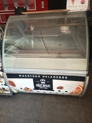 Nevera de polos MAESTROS HELADEROS