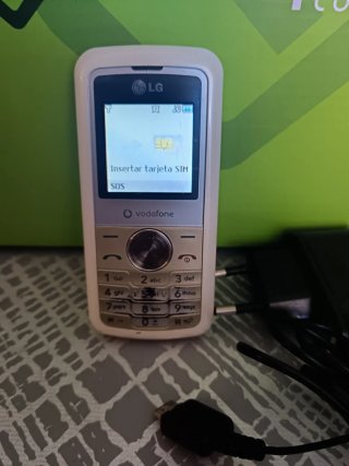 Móvil LG KP100 Vodafone