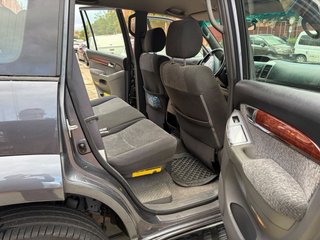Toyota Land Cruiser 2004