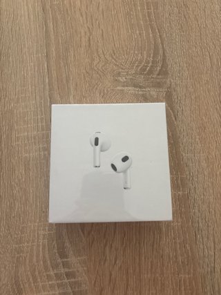 Apple AirPods (3ª generación)