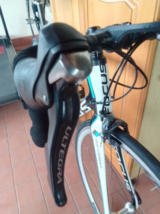 Bici da corsa Focus Izalco Max taglia 54M