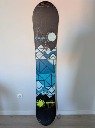 Tabla de Snowboard Atomic Alibi 156 Freeride