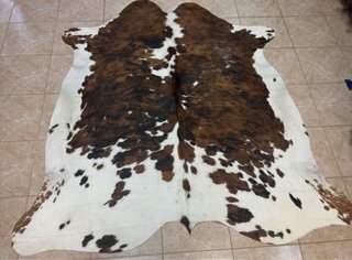 Alfombra de Piel de Vaca Marrón y Blanca