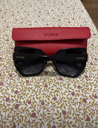 Gafas de sol Guess originales negras