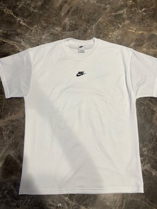 T-shirt oversize Nike bianca