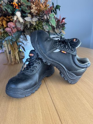 Zapatos de seguridad PSH talla 39 nuevos