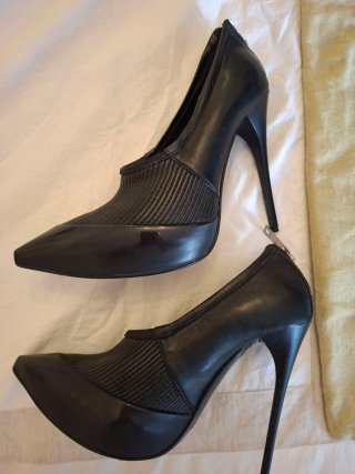 Zapatos de tacón Burberry negros