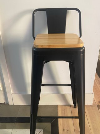Taburete Alto Estilo Industrial.