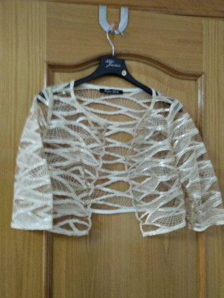 Vestido de fiesta con torera