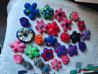 Lote de 30 Broches Artesanales o venta suelta