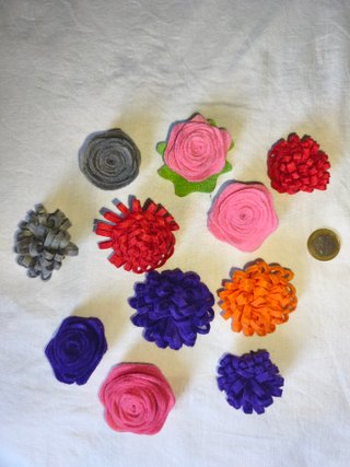 Lote de 30 Broches Artesanales o venta suelta
