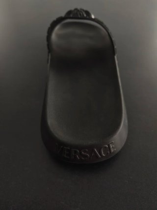 Chanclas Versace Talla 44 Negras
