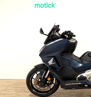 HONDA FORZA 750