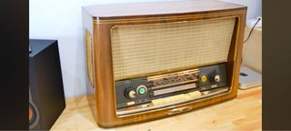 Radio Saba Freiburg Automatic 8 Restaurada