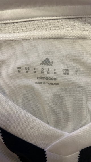 Camiseta Retro Juventus 16/17 Dybala 21 Original